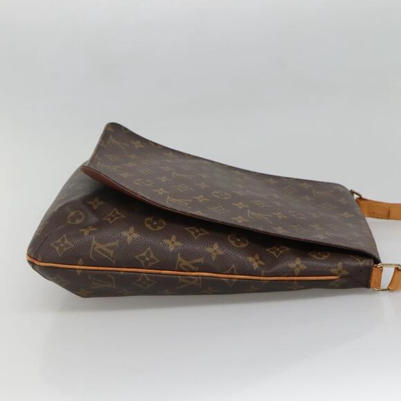 LOUIS VUITTON Monogram Musette Shoulder Bag M51256 - Picture 4 of 16